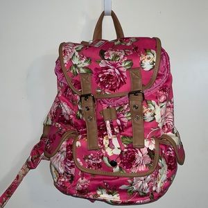 NWT Candie’s pink floral backpack